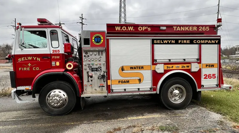 Red fire tanker truck – Electioneering Runs in Orlando, FL