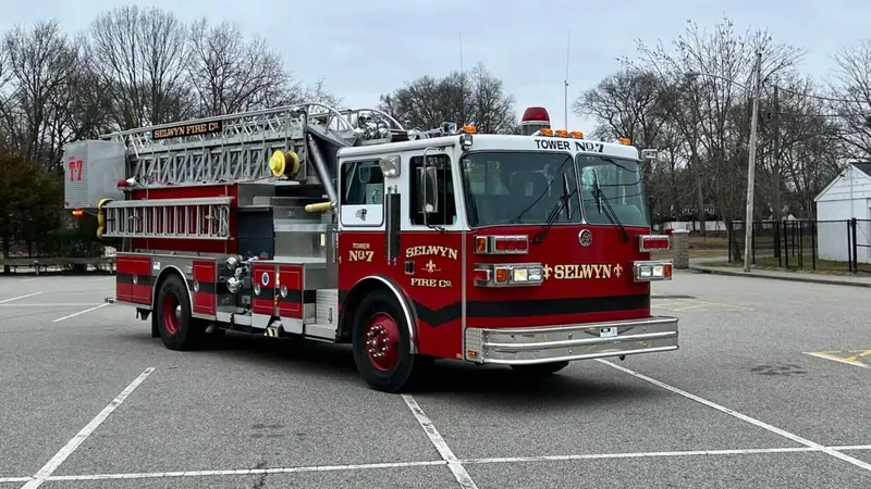 Red ladder fire truck – 1st Due fire truck fleet